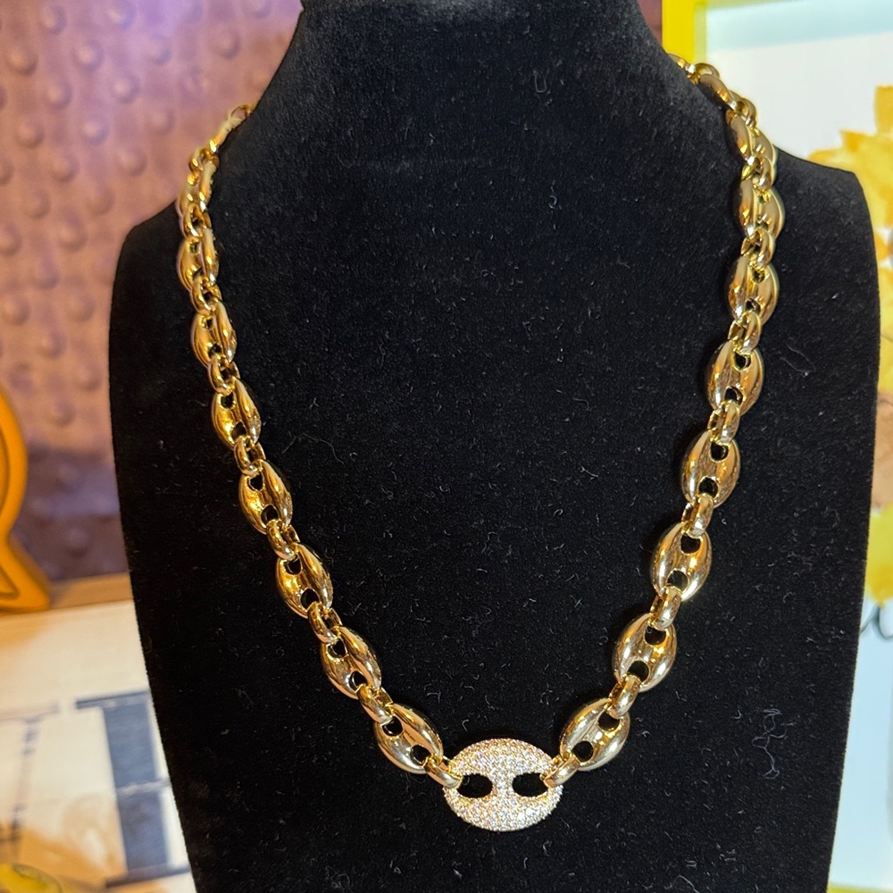 Gold Chain Link Necklace with Pave Oval Accent BNIB